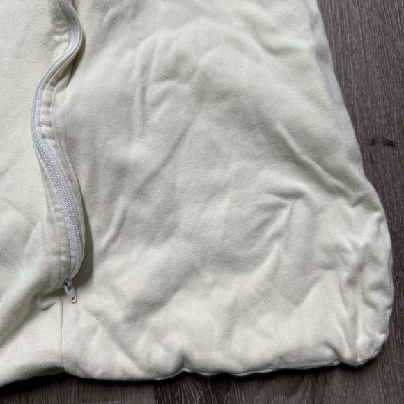 Baby Merlin’s Magic Dream Sack Yellow Sleep Sack Size Small (6-12 Months) - Picture 2 of 3